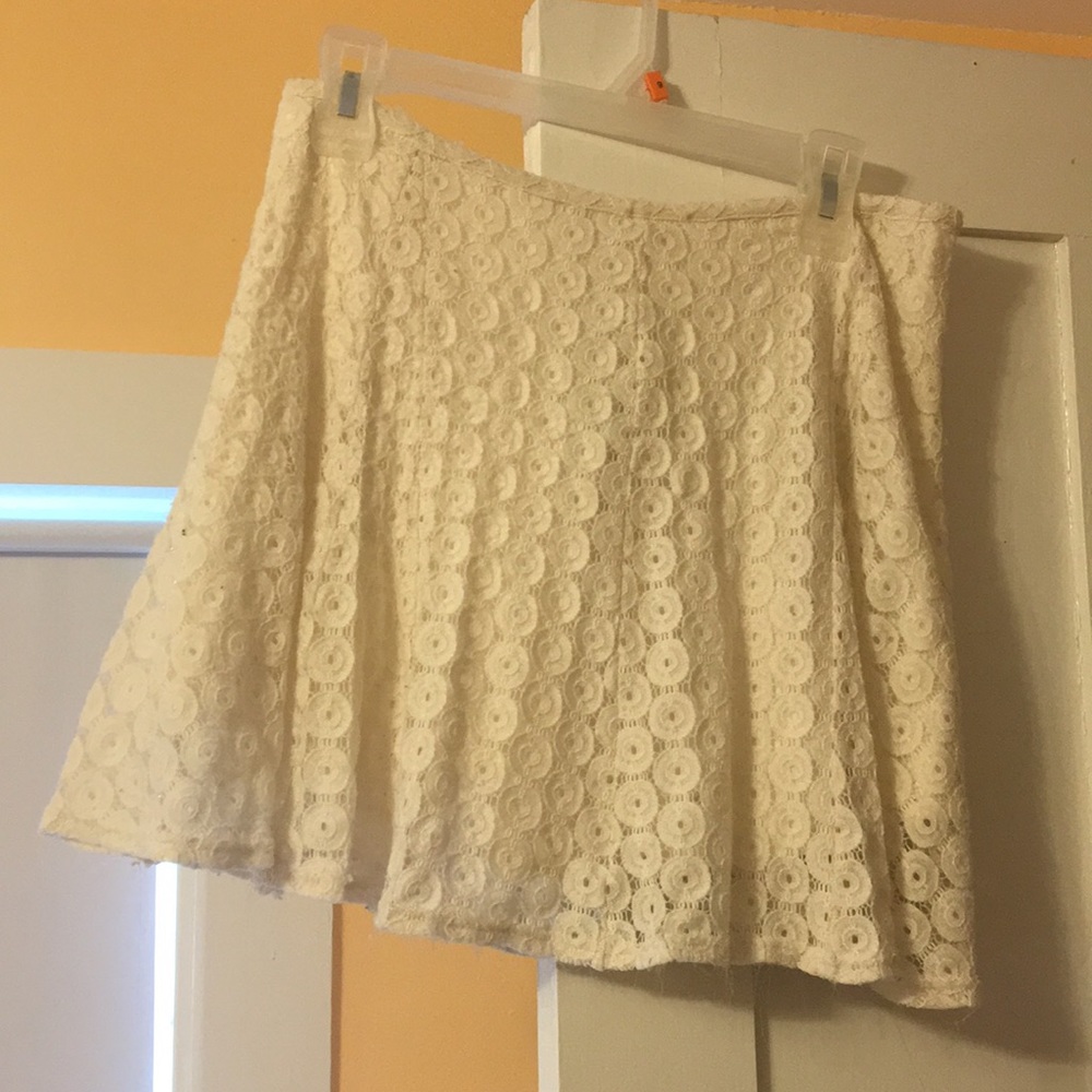 White lace skirt